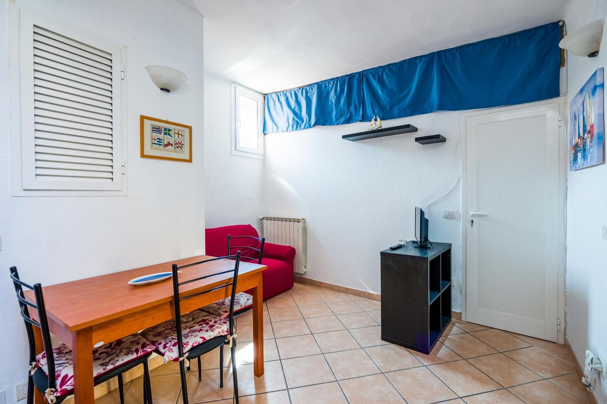 Terrazza Del Centro Apartment Леричи Екстериор снимка